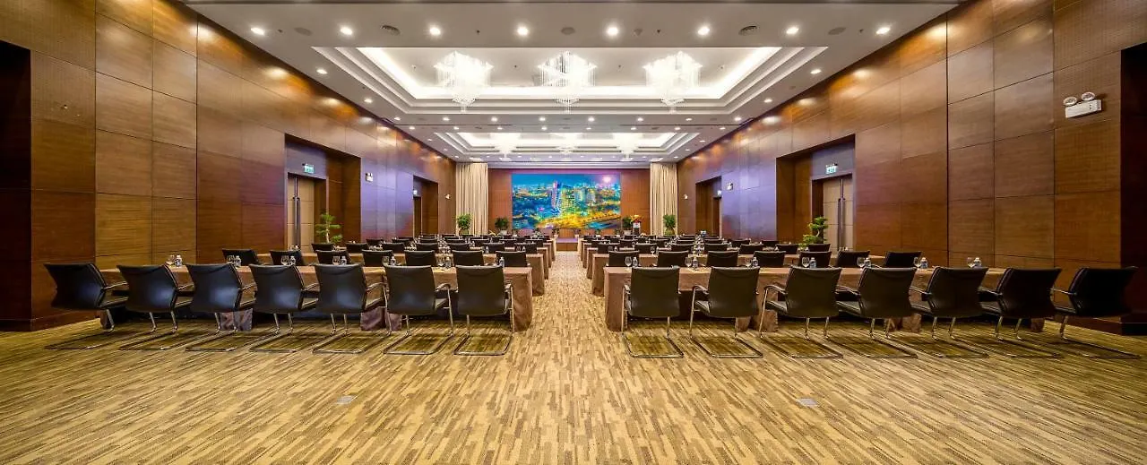 Grand Tourane Hotel Дананг