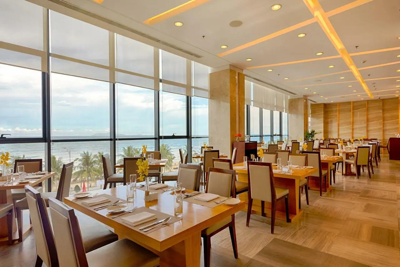 Grand Tourane Hotel Da Nang 5*,